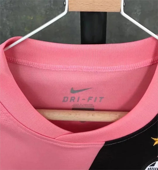 Retro Juventus 11/12 Away Jersey