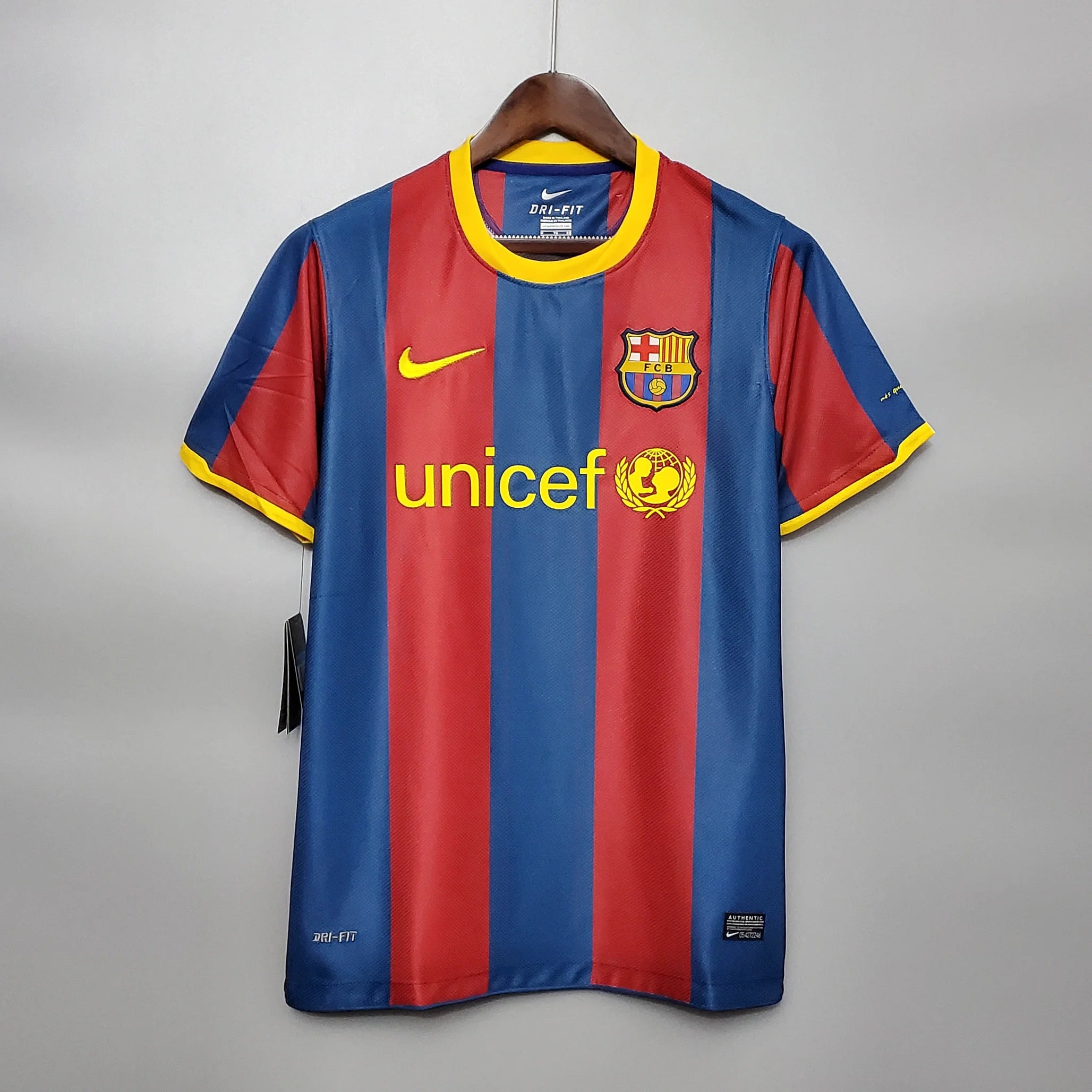 Retro Barcelona Home 10/11 Jersey