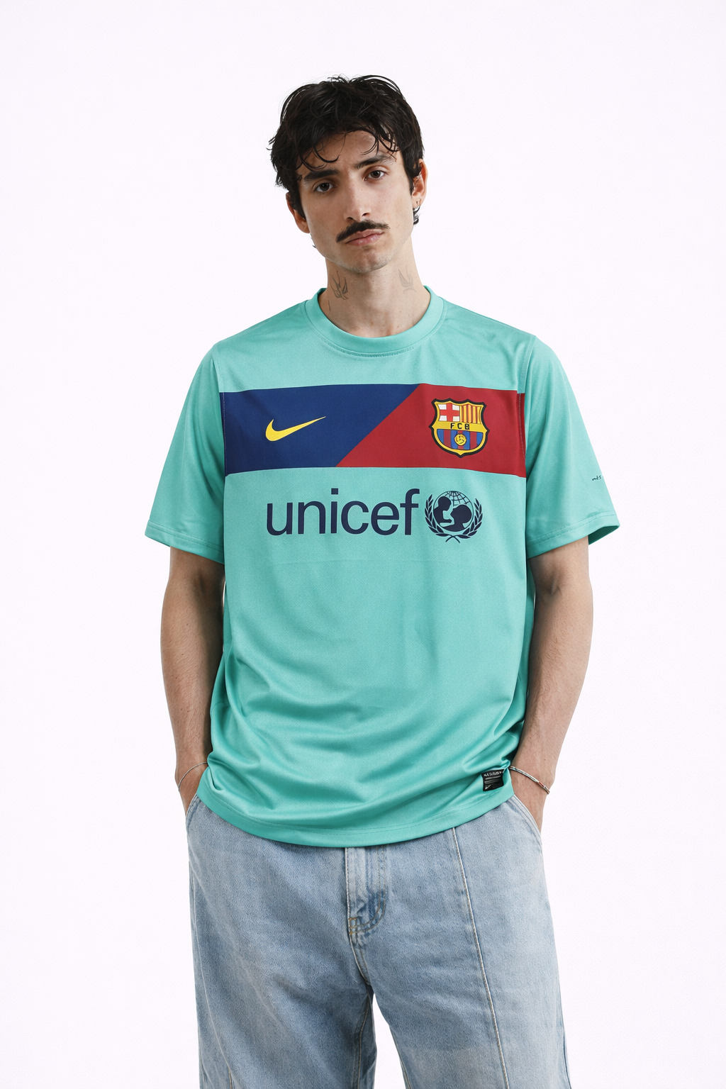 Retro Barcelona 10/11 Away Jersey