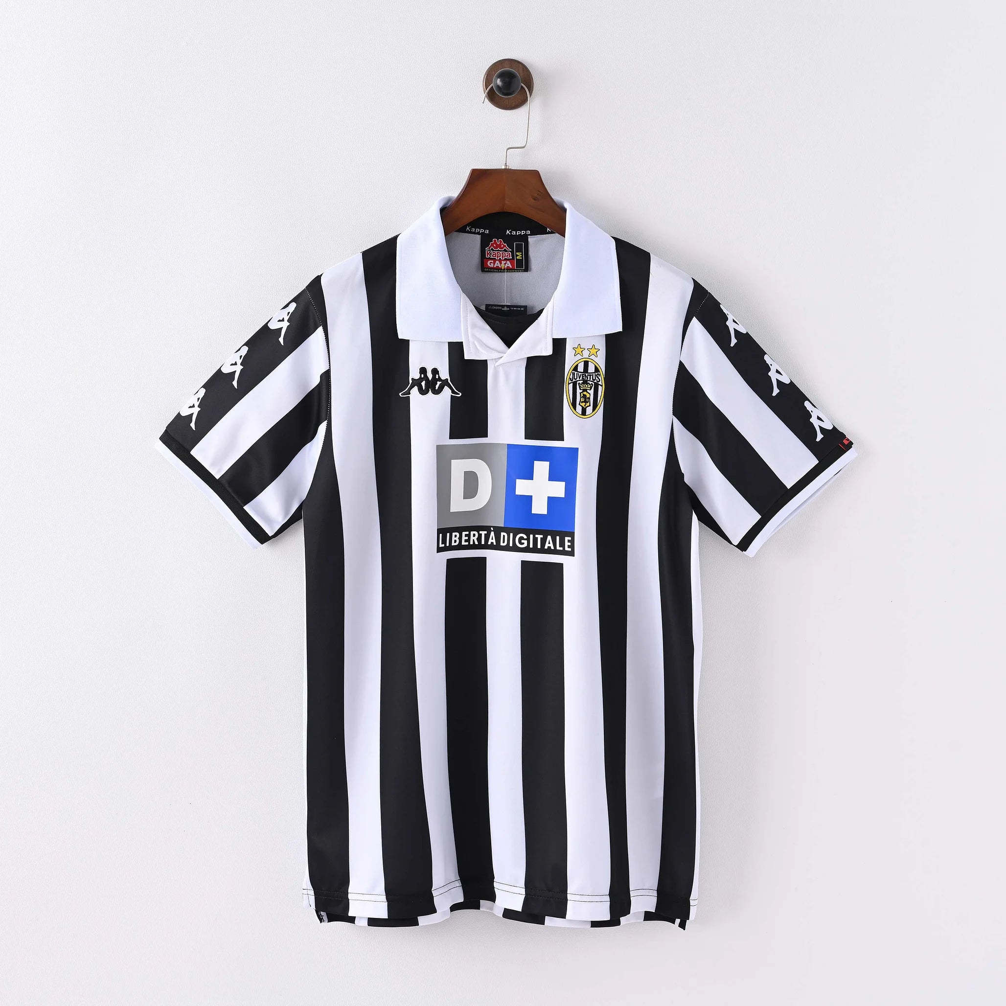 Retro Juventus 99/2000 Home Jersey