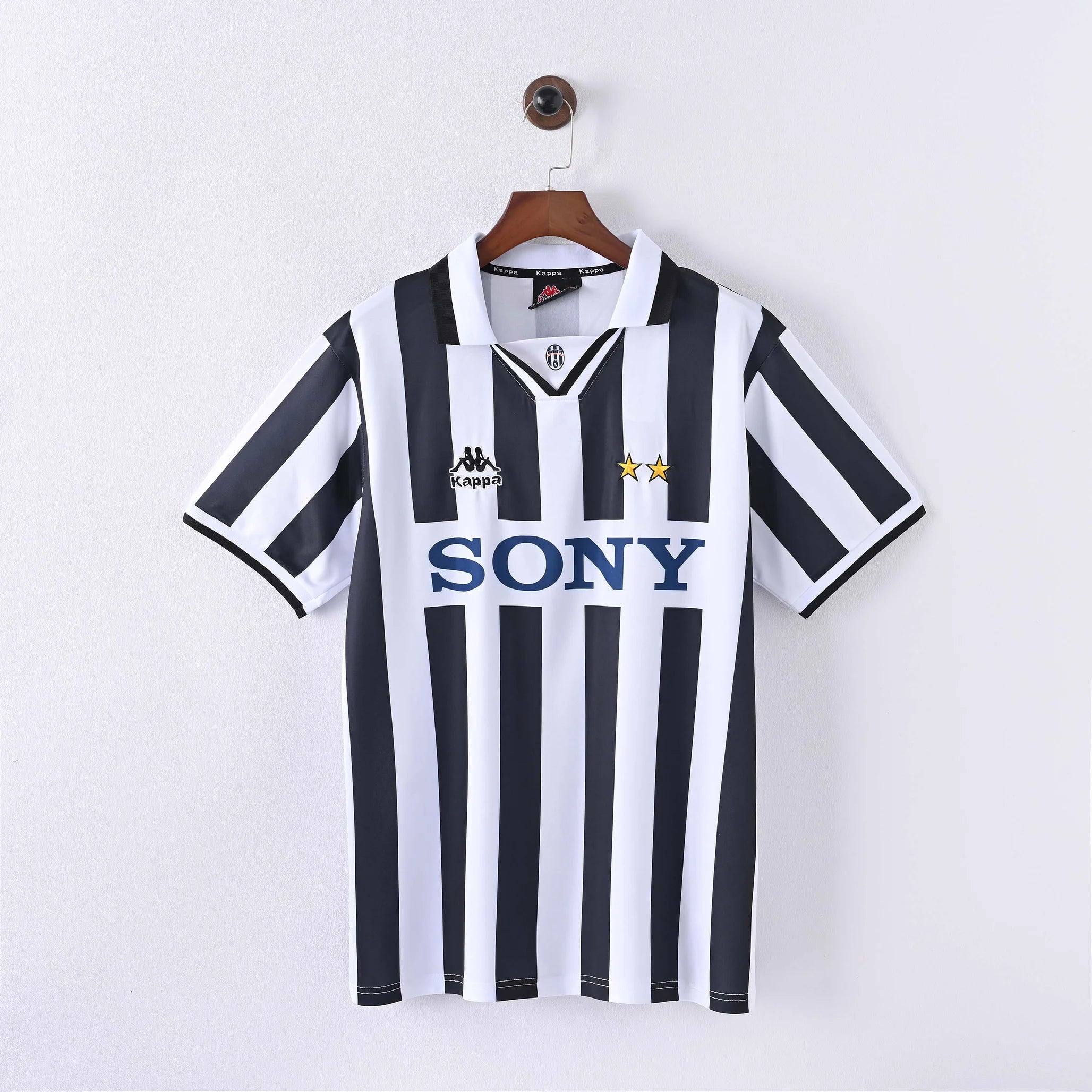 Retro Juventus 96/97 Jersey